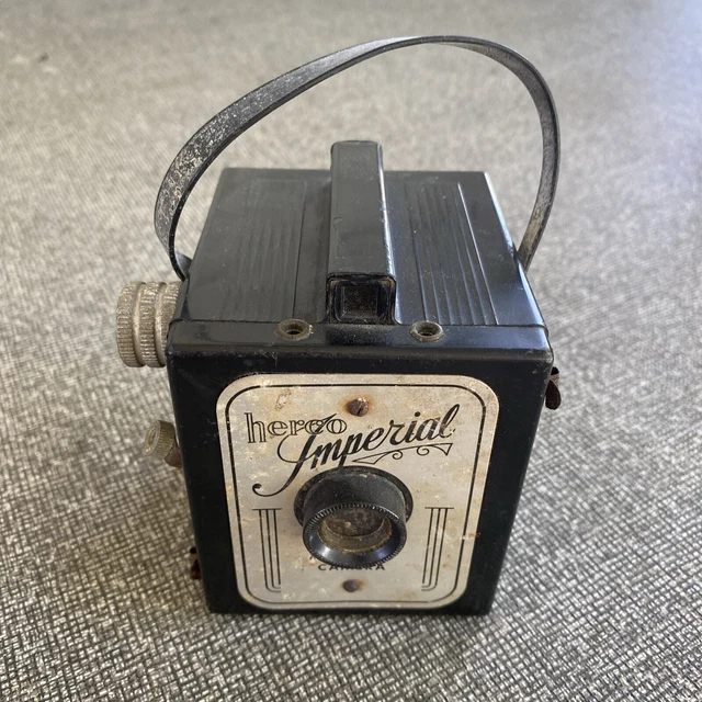 Vintage Herco Imperial 620 Snap Shot Box Camera with Strap