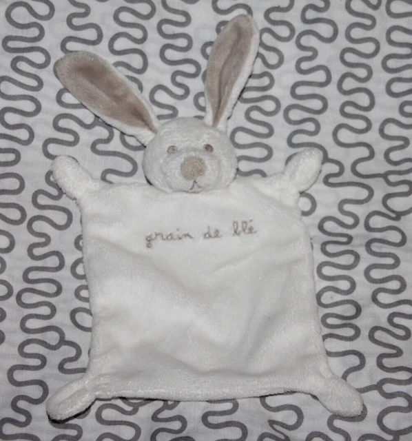 doudou GRAIN DE BLE LAPIN PLAT BLANC nez intérieur des oreilles GRIS BEIGE
