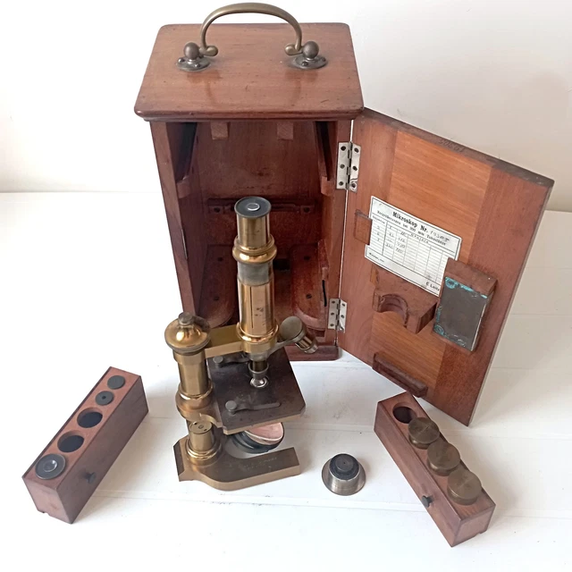 Compte-globules à Chambre Humide Graduée M. Stiassnie – Paris – Instrument Médecine Vintage