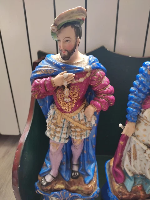 Ancienne paire de figurines personnages  porcelaine Paris XIX siècle 3
