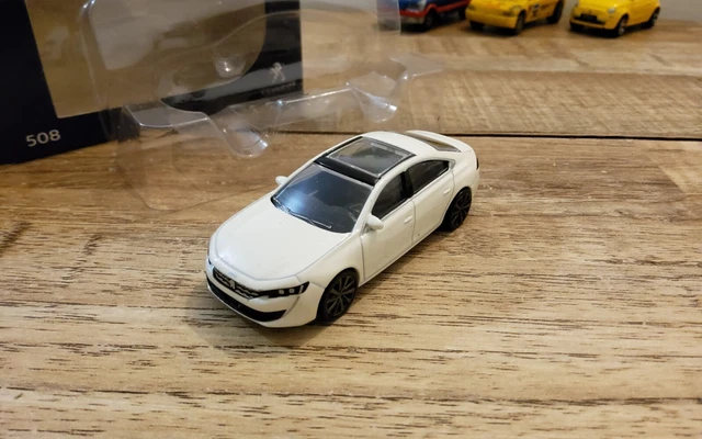 Miniature Voiture Peugeot Bipper 1/64 - Marque Majorette - Noire - Occasion