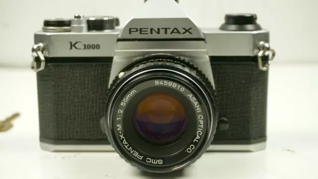 Pentax K-1000 Camera with a 50mm f2 Lens Tested Working