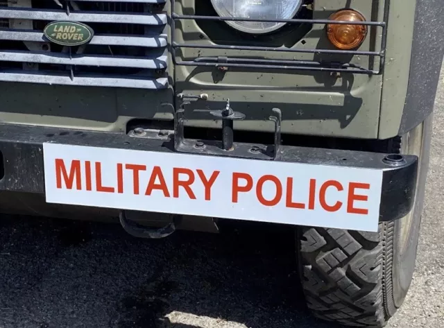 Military Police Plates Army Land Rover Lightweight 109 90 110 Wolf Defender X2