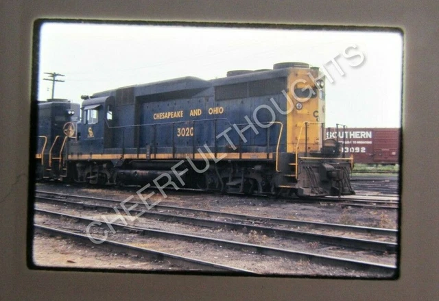 Original '72 Ektachrome Slide C&O Chesapeake Ohio 3020 GP30 Garrett      32F43