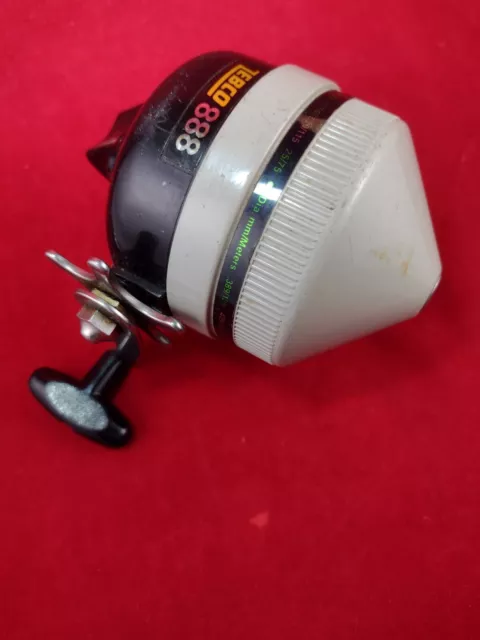 ZEBCO PRO STAFF 888 Made in USA Spincast Reel Tested $35.99 - PicClick