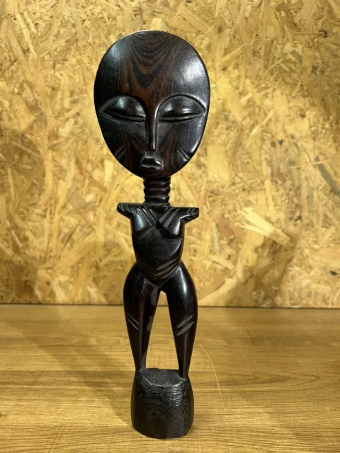 art africain,  sculpture poupee de fecondite aku-ba ethnie ashanti du ghana
