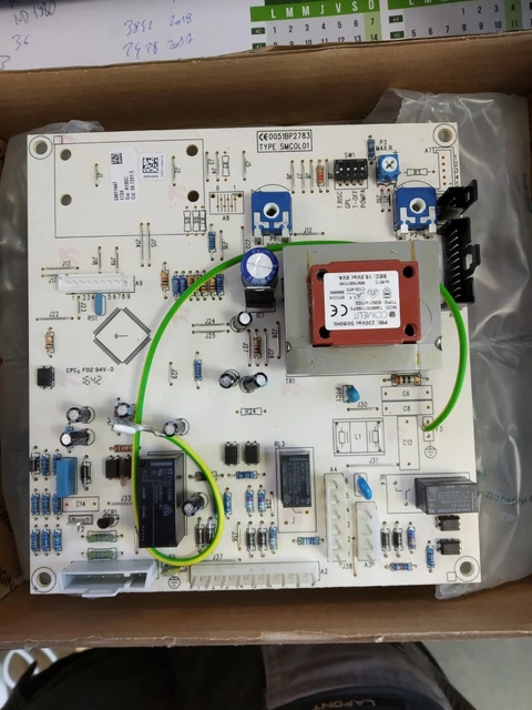 Carte électronique PCB-CU-GH09 7694001 chaudière de Dietrich - Bricolage