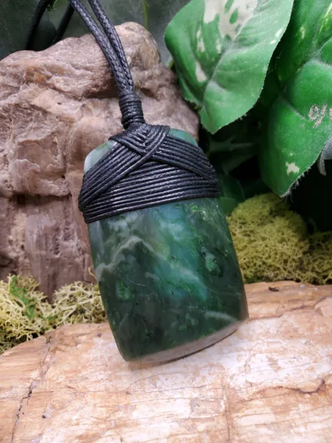 Nephrite Jade Toki Pendant - Māori Wrapping - Translucent - Natural - Adjustable