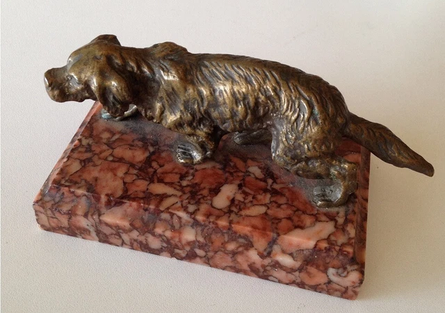 Chien En Bronze Sur Socle En Marbre