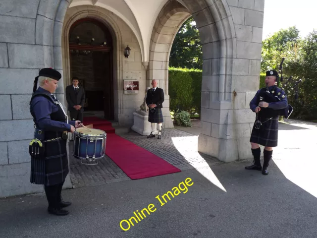 Photo 12x8 The Red Carpet Cults/NJ8902 Rolled out at Ardoe House Hotel, a c2012