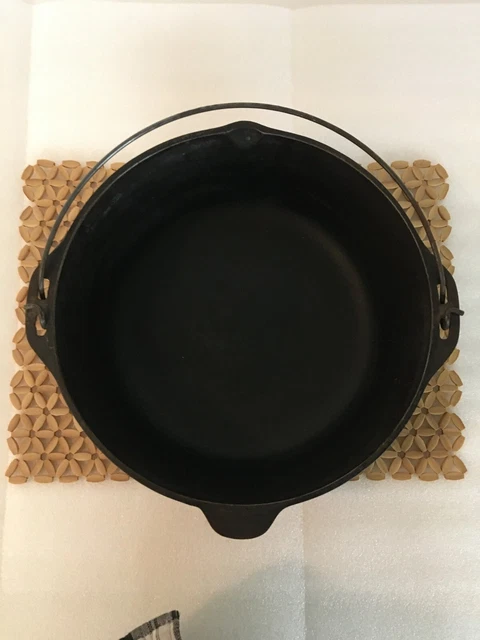 Vintage Cast Iron Dutch Oven #12 w/Handle-minor rust on Pot and Handle-no Lid