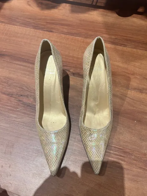 Stuart Weitzman Women's Gold Snakeskin Pointed Toe Pump Heels Shoes Size 7.5