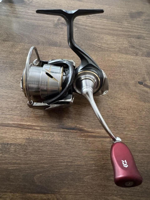 LUVIAS ルビアス　2000S Daiwa Luvias (Real Four) 2007-2012 - Reel Archives