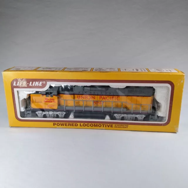 Vintage Life-Like Powered Locomotive HO Union Pacific 2047 in Original Box RARE!