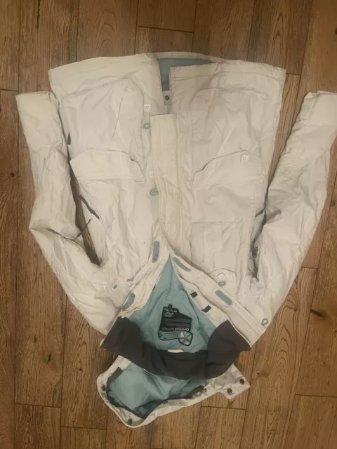 Ladies White Animal Ski Coat/Jacket Size Uk 10