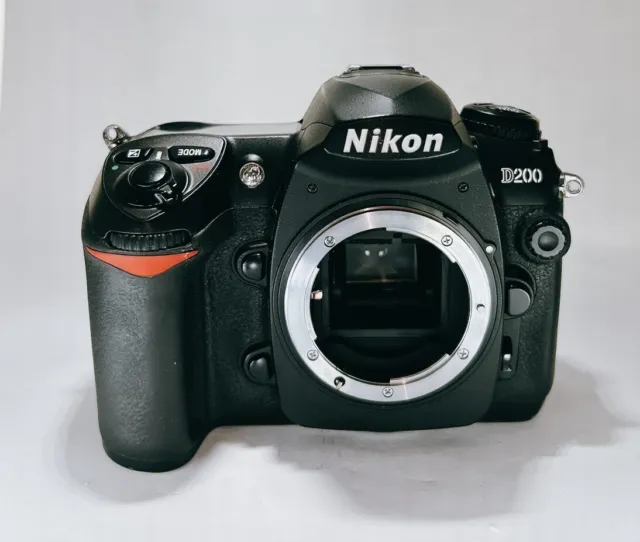【Excellent+++】Nikon D200 10.2 MP Digital SLR Camera Black from Japan #53-2