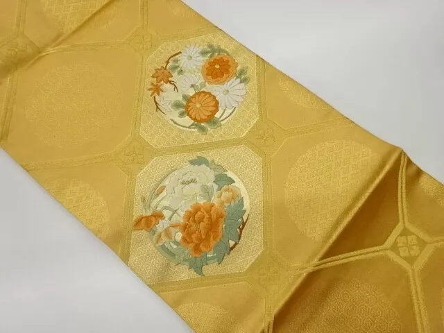 6563946: Japanese Kimono / Vintage Nagoya Obi / Embroidery / Flower Roundel