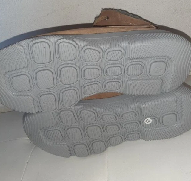 Chaussures Hiver Fourrées Taille 46 Neuves 3