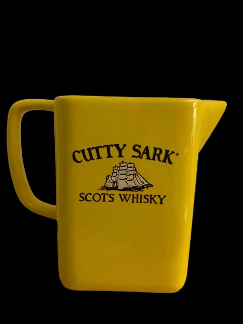 vtg Cutty Sark pitcher yellow black 7x6x3” scots whisky