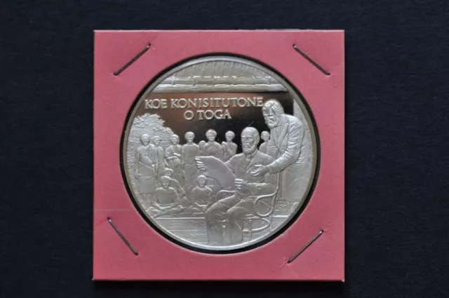 1975 Sterling Silver Medal - Constitution of Tonga ( 19.8 g ) SC172