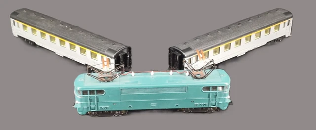 Locomotive Jouef BB 9201 – Non Testée – Avec Catalogue Et 2 Rails D’échange