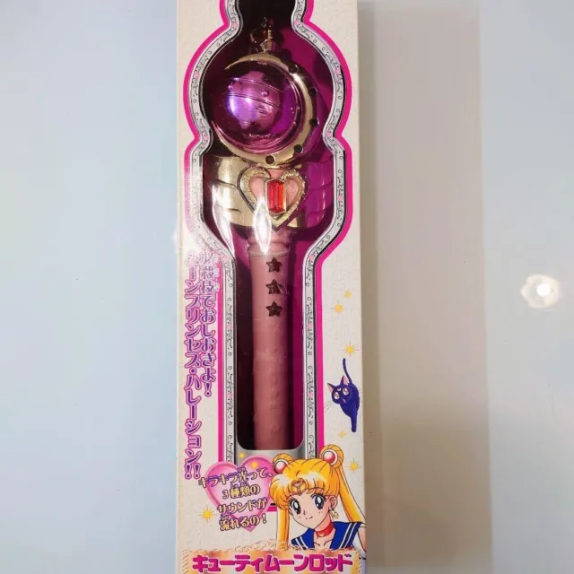 Sailor Moon: la replica originale dello Scettro Cutie Moon prodotta da  Bandai –