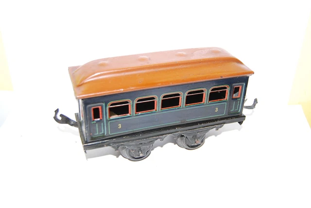 ANCIEN WAGON VOYAGEURS a Bogies en tôle LNER fabrication HORNBY Series échelle 0 EUR 25,00 ANCIEN WAGON VOYAGEURS a Bogies en tôle LNER fabrication HORNBY Series échelle 0 EUR 25,00