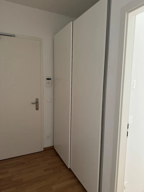 KLEIDERSCHRANK IKEA (PAX) weiß mit Spiegel gebraucht, sehr guter