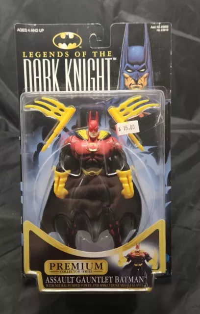 Assault Gauntlet Batman - Legends of the Dark Knight Premium Collector Series