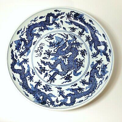 ED186 A v.rare large blue and white charger of 5 dragons Xuande reign Ming 15thC