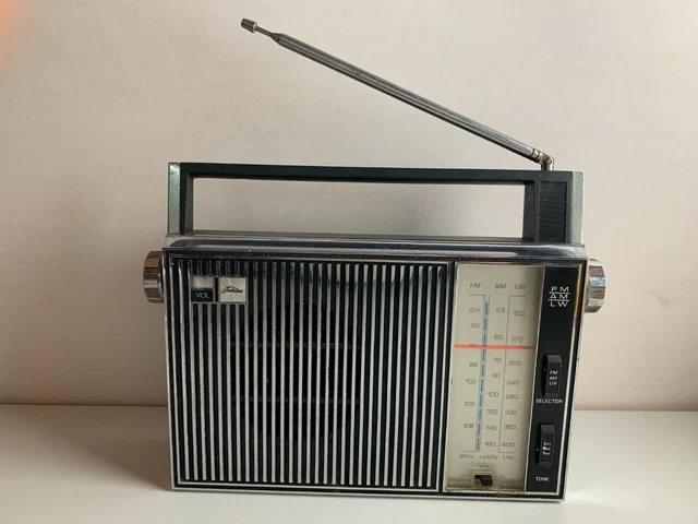 GLOBE TERRESTRE RADIO ALL TRANSISTOR MARC NTR 6G NORTH AMERICAN