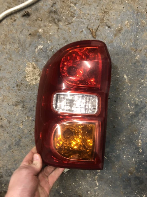RH Drivers Side Tail Light suit Toyota Rav4 ACA22R ACA23R 2003-2005