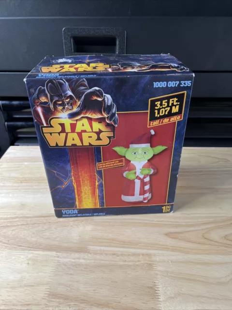 Disney Star Wars Yoda Airblown Inflatable Christmas Yard Decoration 3.5 ft.