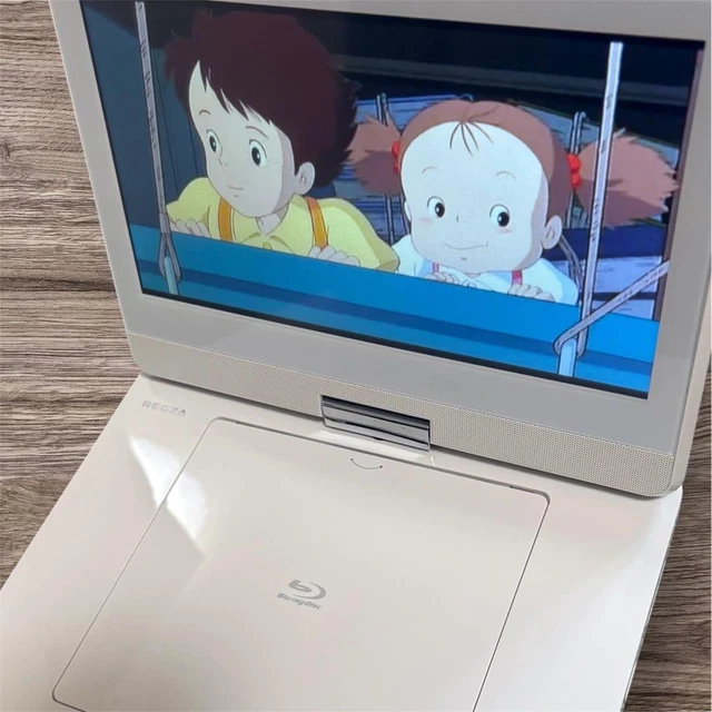 TOSHIBA SD-BP900S WHITE Portable DVD Player with Remote and