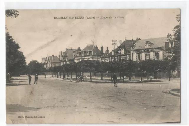 10 Romilly Sur Seine , Place De La Gare