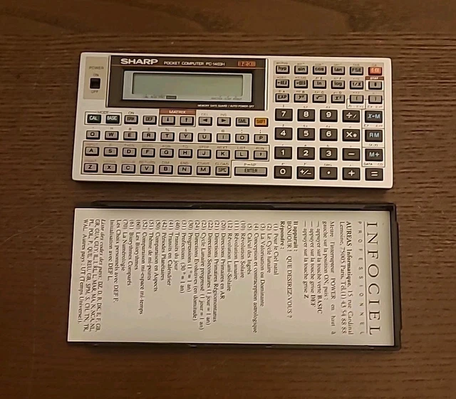 Calculatrice SHARP PC-1403 - Pocket Computer - MADE IN JAPAN 1986