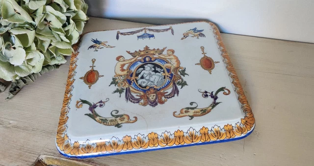 Gien Ancien dessous de plat faïence fin XIXème décor Renaissance