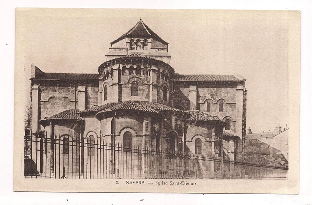 nevers , église  saint-etienne