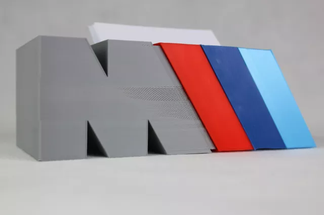 Soporte para tarjetas de visita BMW M Power 3D. Gadget de escritorio 2