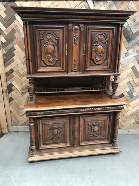 Antique 20th Century Oak Cupboard