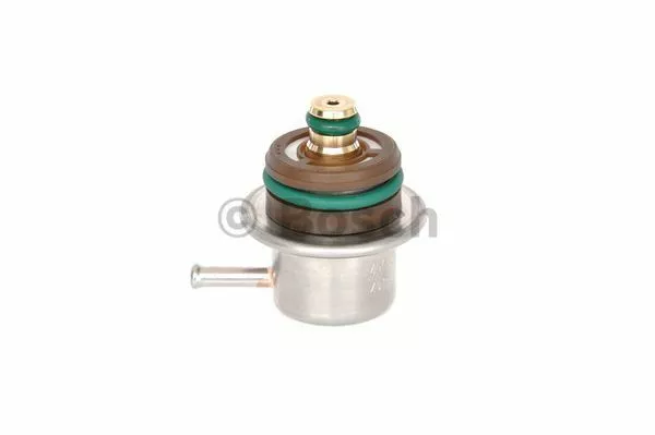 BOSCH (0 280 160 557) Kraftstoffdruckregler für AUDI SEAT SKODA VW GEELY 2