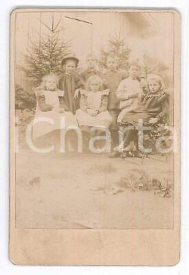 1890 ca COSTUME ALTO ADIGE Gruppo di bambini tra gli abeti *Fotografia CDV 