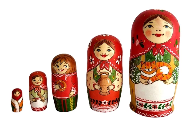 Matriochka traditionnelle poupées russes vintage en bois faites à la main - Ressourcerie