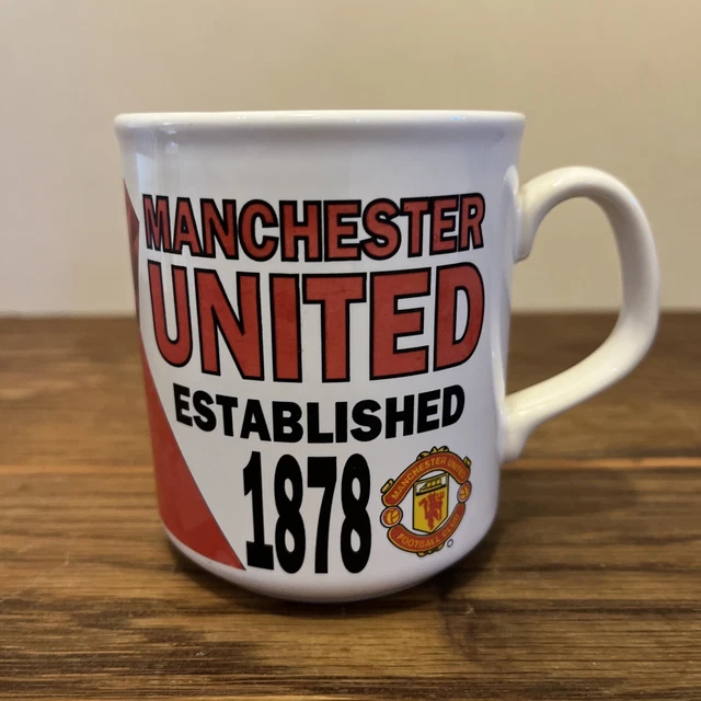 Manchester United Mug - 1996 Home main image 0
