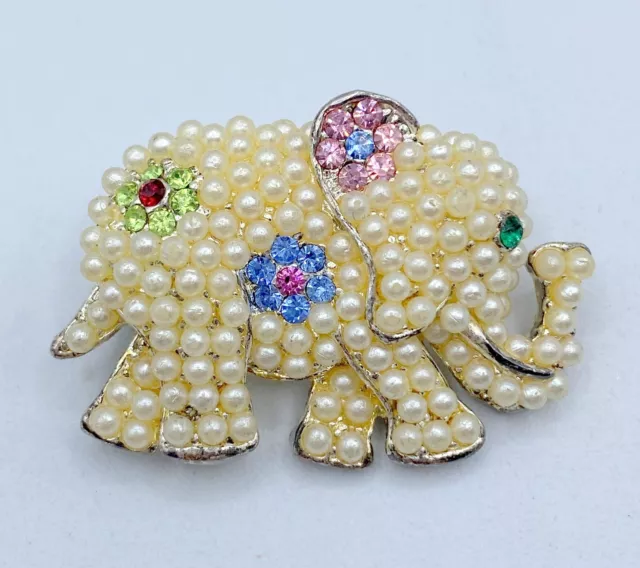 E2-1723 Vintage Brooch Silver Pin 1.5" Animal Rhinestone Faux Pearl Elephant