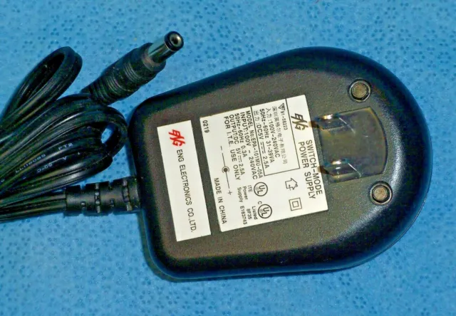 TESTED ENG Radio Shack Switch-Mode 5VDC 2.5A Power Supply Adapter EPA-101MU-05A