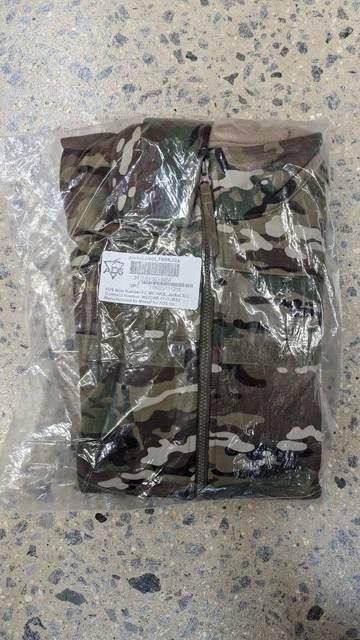 New In Plastic Massif Free IWOL Jacket XLL Multicam USAF 9454