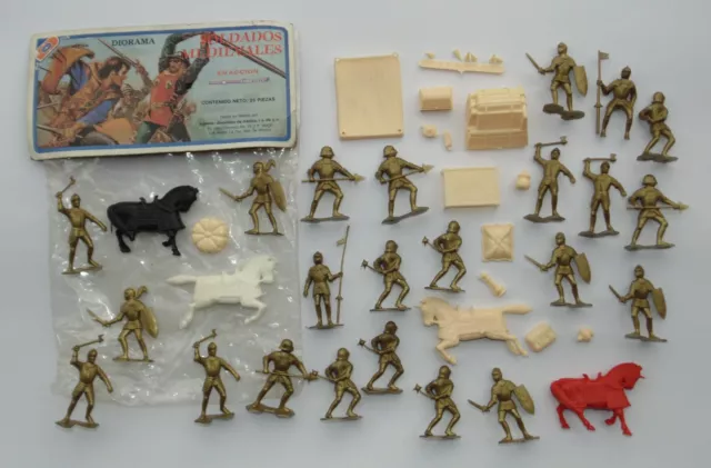 Rare Lot Fighting Noble Knights Medieval Figures Playset No Marx Reissue Mexico