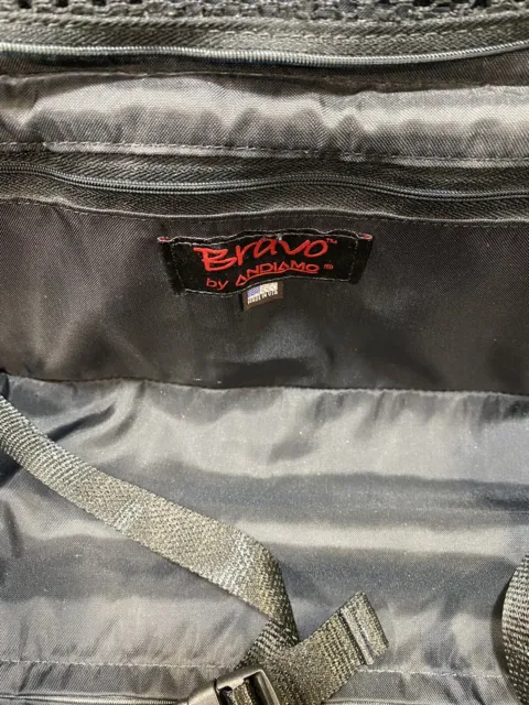 Andiamo Bravo Made in USA Black 22” Upright Wheeled Carry On Suitcase 8