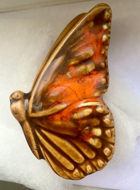 VINTAGE UNUSED LARGE CERAMIC MONARCH BUTTERFLY MACRAME BEAD 1970’s 7